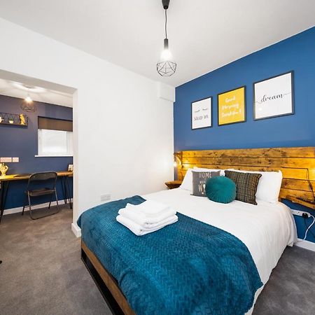 7 Bedroom House Ensuite Rooms, Fully Equipped Kitchen, Free Wifi, Tvs In All Rooms City Centre Close To A46 Inspire Homes Coventry Exterior photo