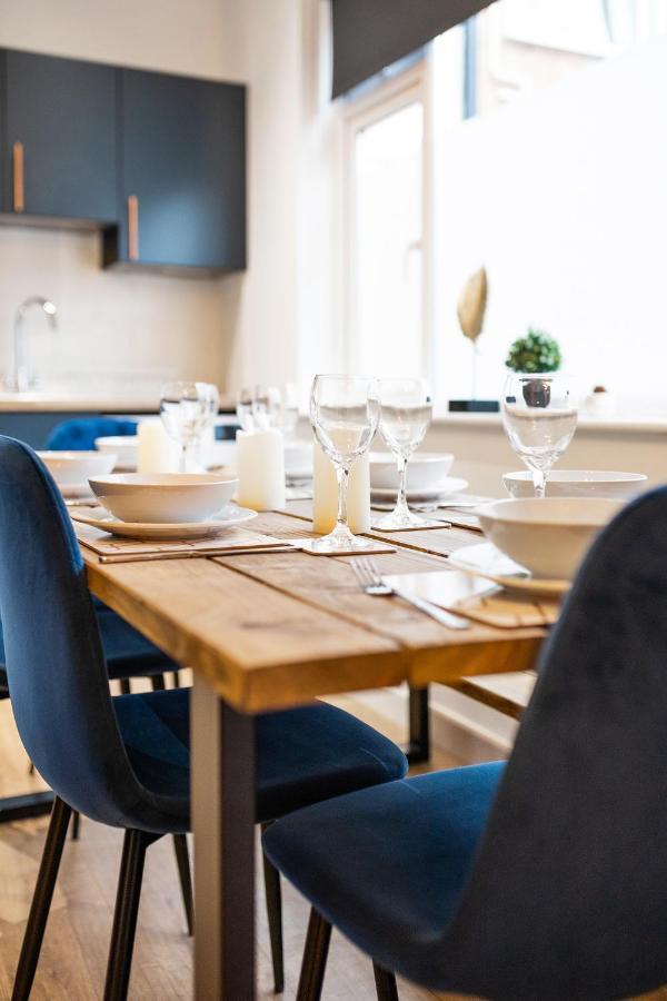 7 Bedroom House Ensuite Rooms, Fully Equipped Kitchen, Free Wifi, Tvs In All Rooms City Centre Close To A46 Inspire Homes Coventry Exterior photo